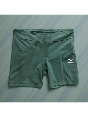 PUMA Women’s Sage Green Bike Shorts Size 2X